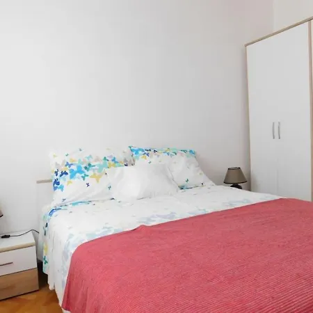 شقة Apartman Ora *